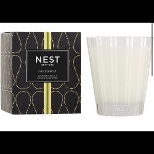 Nest grapefruit candle (unopened)